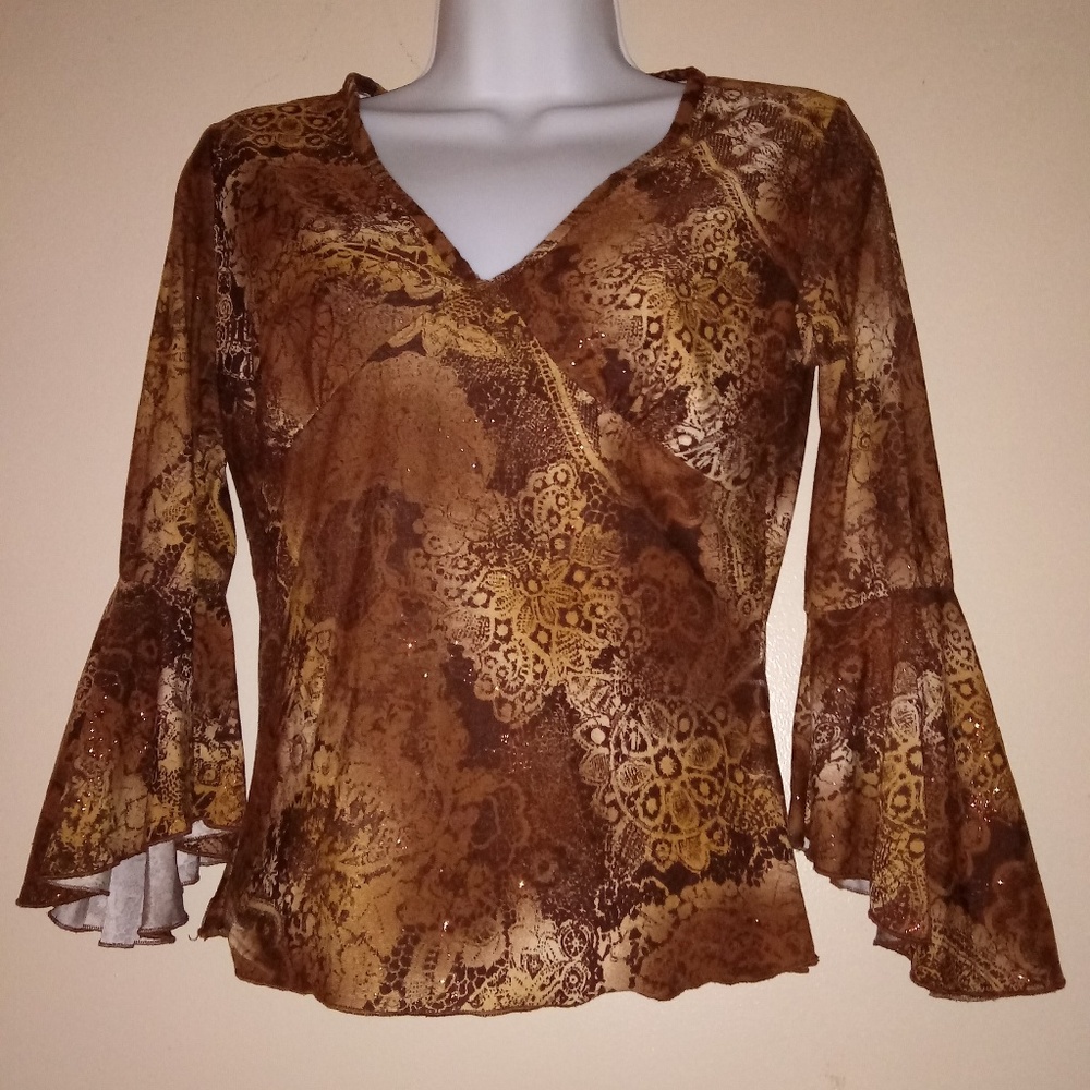 Beautiful bell sleeve top